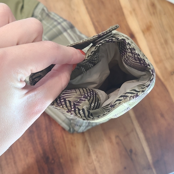 Snowboarding/skiing jacket - Picture 15 of 16